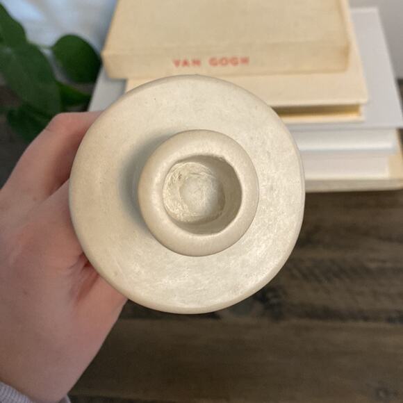 Rare VTG Rockwood Ivory Twist Candlestick Pottery - Picture 6 of 9